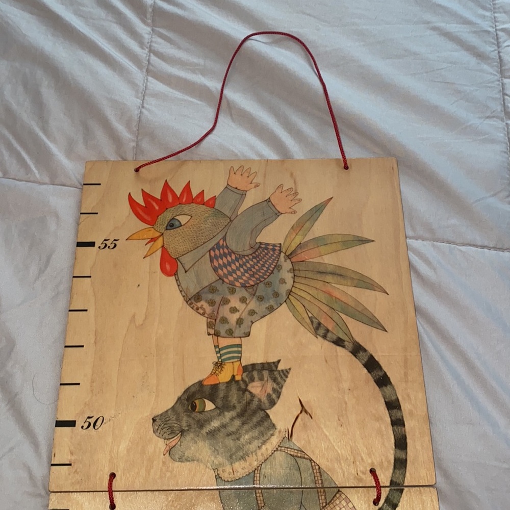 Solid wood painted children’s growth chart - Picture 3 of 6